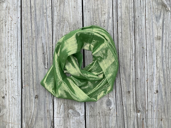 Circle Neck Scarves Green Shimmer Fabric Scarf Birthday Gift for Aunt Sparkle Scarf Sparkly Round Scarves for Girls Dressy Scarves Etsy Canada