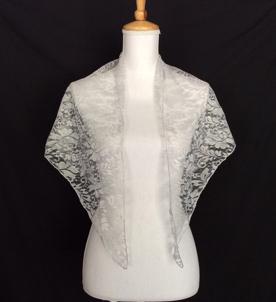 white lace shawl bridal