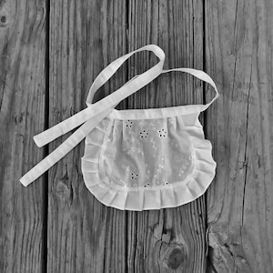 11" Toddler White Apron, Eyelet Fabric Apron With Ruffles, Pretty French Maid apron Baby Shower Aprons Old Fashioned Apron for Costumes