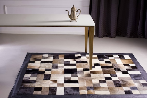 Cowhide Patchwork Rug GRAYS 1.6 x 2.0m (5.2'x 6.6')  Tapis peau de Vache Cow Hide Rug Piel de Vaca
