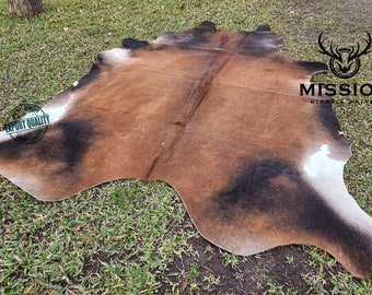 EXTRA LARGE COWHIDE Cowhide Rug. Unique!  Peau de Vache. Cow Skin