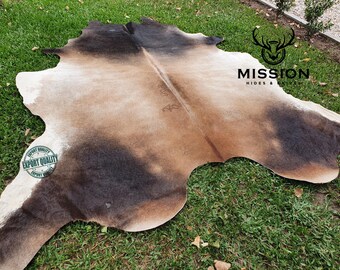 XXL Huge Brown Cowhide Rug Peau de Vache. Cow Skin