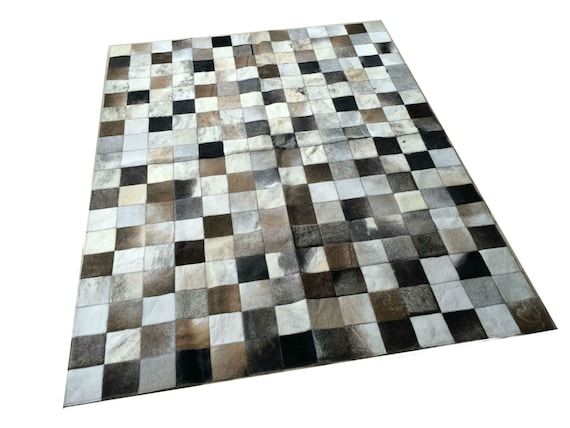 Cowhide Patchwork Rug.  GRAYS / BROWNS!! Amazing Design! 4.6 x 6 ft! 4" Squares. A236