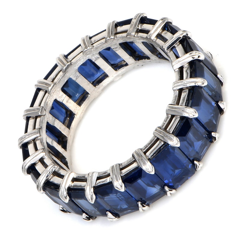 Modern 25 carats Blue Sapphire Platinum Eternity Band Ring image 2