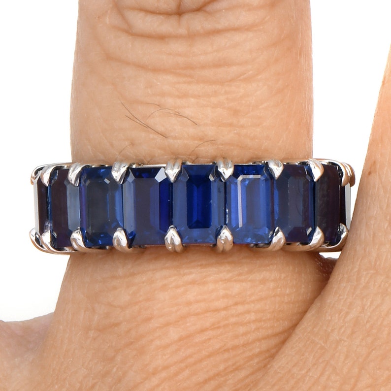 Modern 25 carats Blue Sapphire Platinum Eternity Band Ring image 3