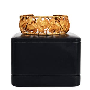 Federico Buccellati Vintage 18K Gold Maple Leaf Cuff Bracelet
