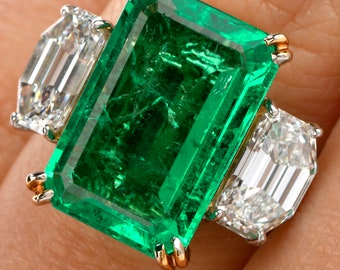 GIA Colombian Emerald GIA D- VVS Diamond 3 Stone Platinum Engagement Cocktail Ring