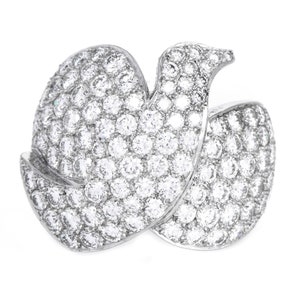 Cartier "Dove of Peace" Diamond 18K oro bianco pavé ampio anello da cocktail