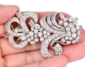 Estate Art Deco 15.00 Carats Diamond Platinum Double Clip Brooch