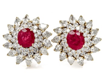 Vintage Diamond 12.78cts Ruby 18K Yellow Gold Flower Clip-On Stud Earrings