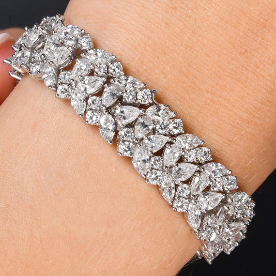 Luxurious 24.50 carats Natural Diamond Platinum Wide Wrap Bracelet