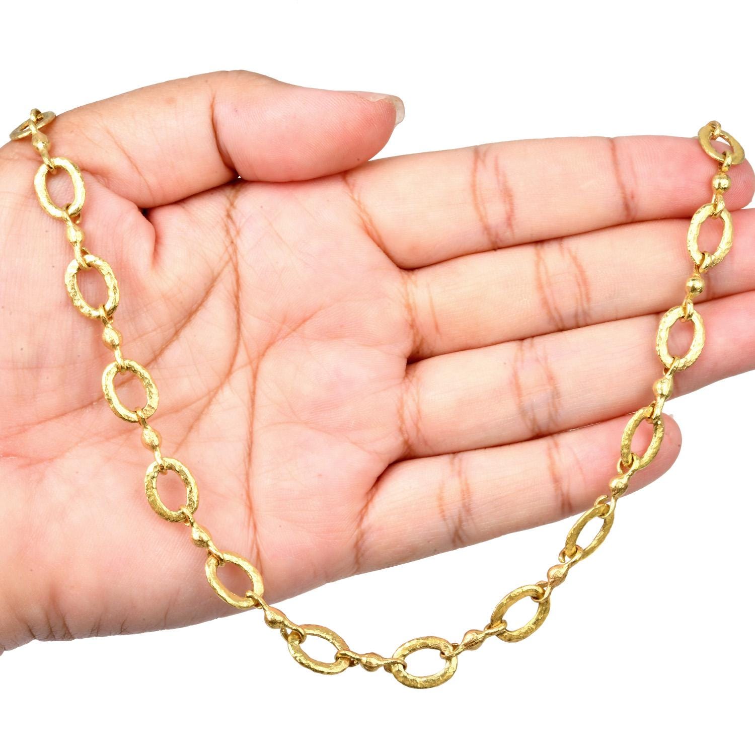 ヴィンテージ 18K ゴールド オーバルリンクネックレス：職人技のマット 