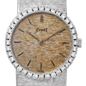 Piaget Ladies Watch Ref 926 A 6 – 18K White Gold with Diamond Bezel, Silver Dial & Textured Bracelet, Mechanical