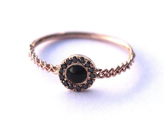 Anillo de compromiso Halo, anillo de diamantes negros, anillo de halo, anillo de ónix negro, anillo de compromiso de diamantes, anillo de oro sólido de 14k, anillo de piedras preciosas naturales