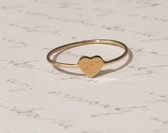 14K Gold Heart Ring-Meaningful Gift For Sister, Daughter