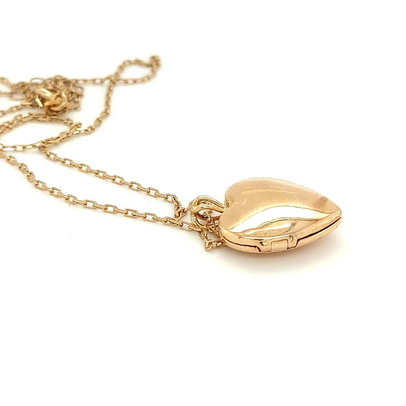Handmade 14K Gold Heart Locket Solid 14K Gold Jewelry Heart Necklace ForWoman Unforgettable Gift For Mom, Wife, Grandma One-Of-A-Kind zdjęcie 7