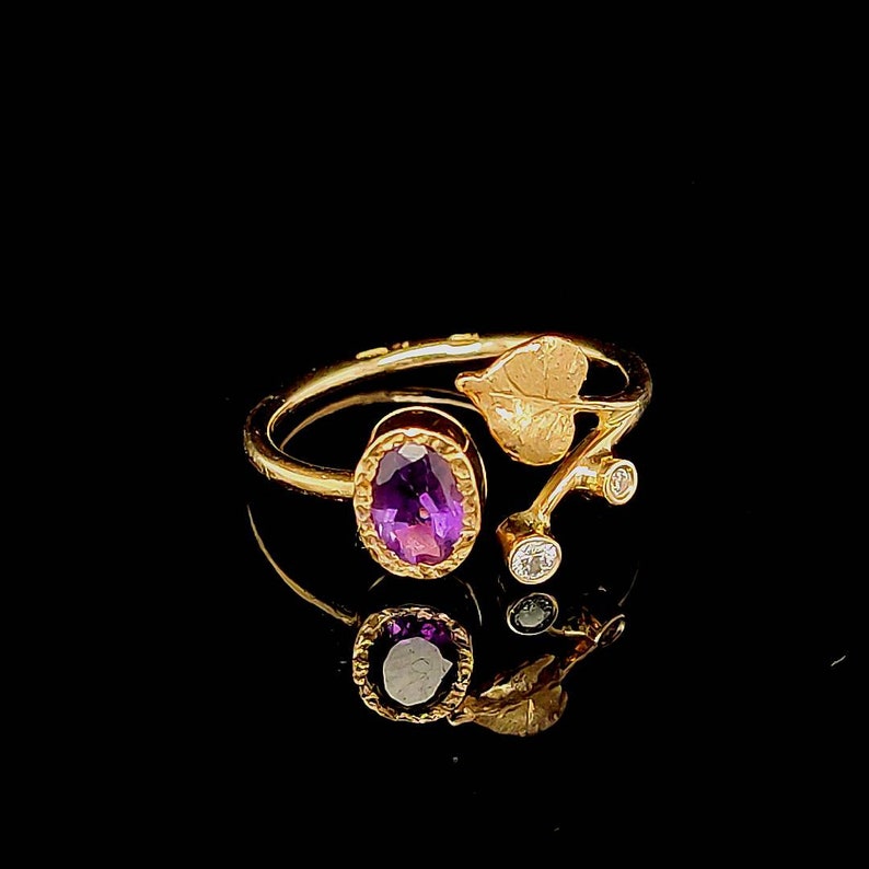 Artistic Engagement Ring Spring Bud: Amethyst & Diamond with Leaf Motif Solid 14k Gold Handmade Ring For Someone Special zdjęcie 2