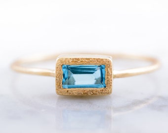 Rectangle Blue Topaz Ring, 14K Gold Emeral Cut Ring, November Birthstone Ring, Unique Christmas Gift For Woman