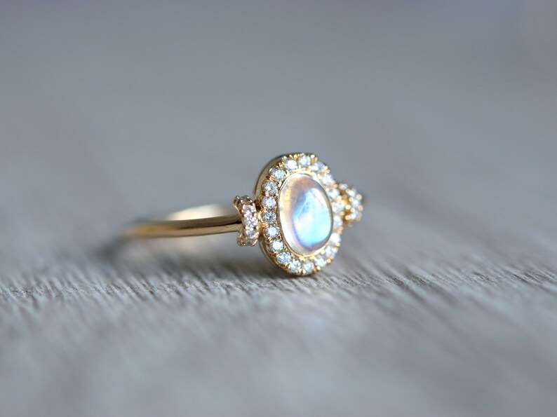 Oval Moonstone Engagement Ring Handcrafted 'Dream' Engagement Ring With Natural Moonstone and Diamonds I Moonstone Halo Engagement Ring imagem 2