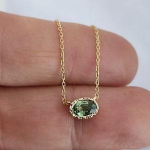 Solid 14K Gold Oval Sapphire Necklace with Heart Detail Dainty Green Sapphire Necklace For Woman Minimalistic Jewelry image 4