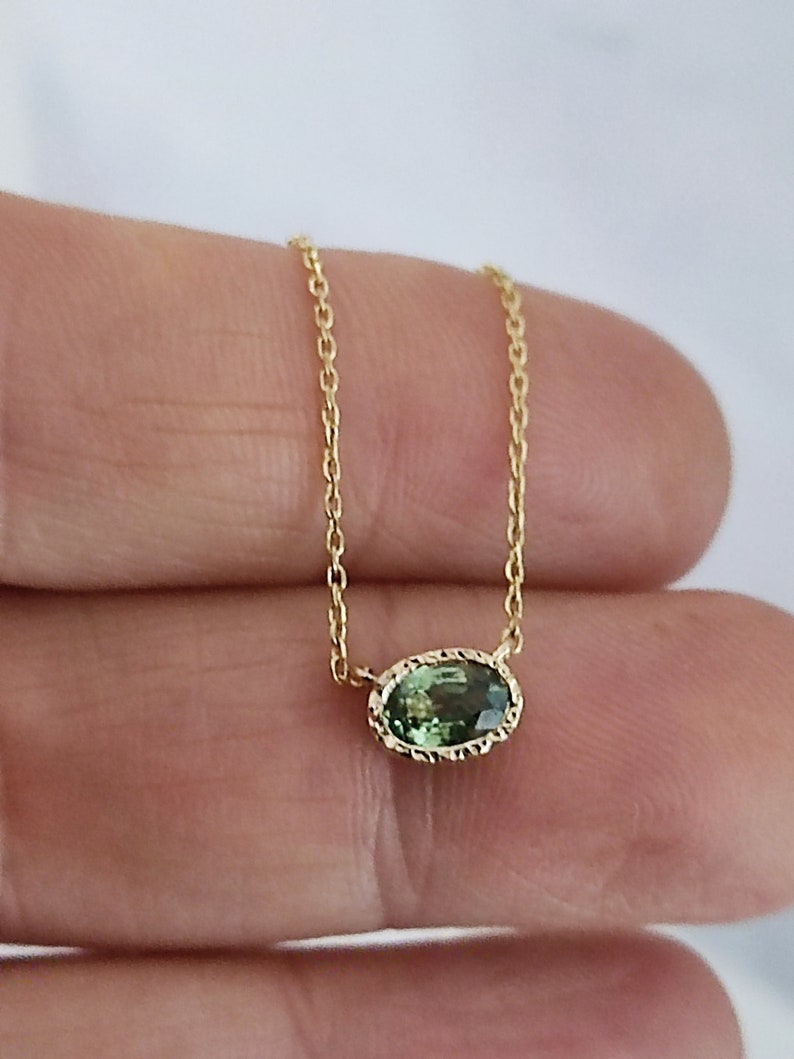 Solid 14K Gold Oval Sapphire Necklace with Heart Detail Dainty Green Sapphire Necklace For Woman Minimalistic Jewelry image 2