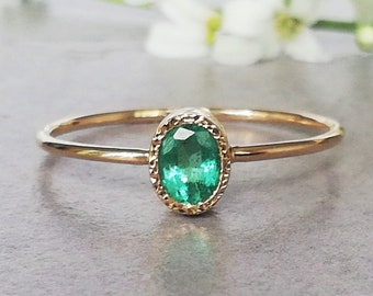 Oval Emerald Ring, Simple Engagement Ring With Emerald, Natural Emerald May Birthstone Jewelry For Woman With Heart-Handmade Engagement Ring