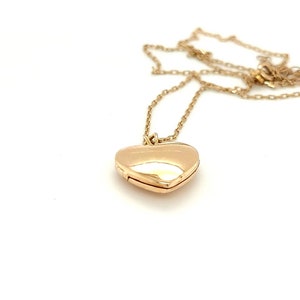 Handmade 14K Gold Heart Locket Solid 14K Gold Jewelry Heart Necklace ForWoman Unforgettable Gift For Mom, Wife, Grandma One-Of-A-Kind zdjęcie 1