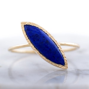 Lapis Lazuli Ring in 14k gold, Marquise Ring, Statement Ring, Handmade gold ring, Secret heart ring image 4