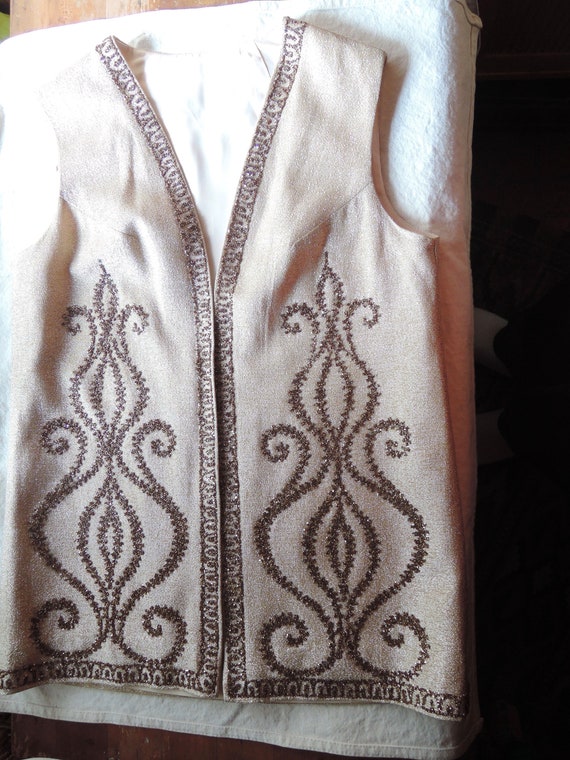 A Vest Of Gold Lurex - image 3