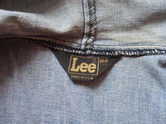 A zippered LEE Jacket - image 3