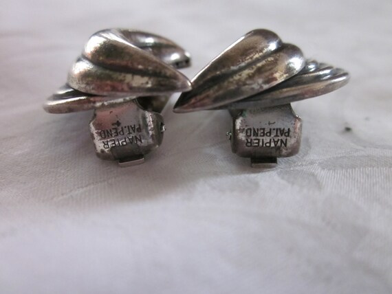 Vintage Clip Earrings - image 3