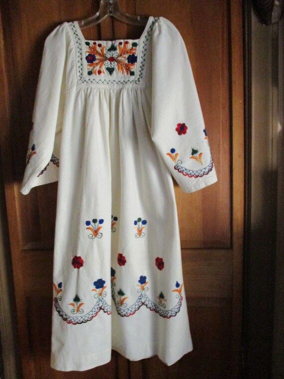 Mexican Wedding Dress - image 3