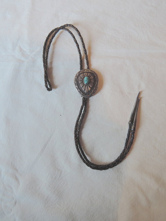 Handsome Turquoise and Silver Bolo - image 4