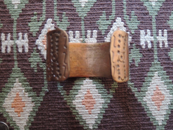 Beautiful Native American Stamped Cuff - image 3