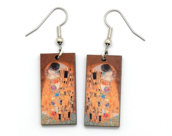 The Kiss Earrings, Gustav Klimt Dangle Earrings, Famous Love Painting for Girlfriend or Art History Teacher. Affordable Fair Trade Gift.