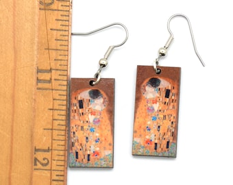 Kiss Earrings, Klimt Dangle Earrings, Famous Painting Earrings for your Girlfriend, Affordable Fair Trade Gift for Artist