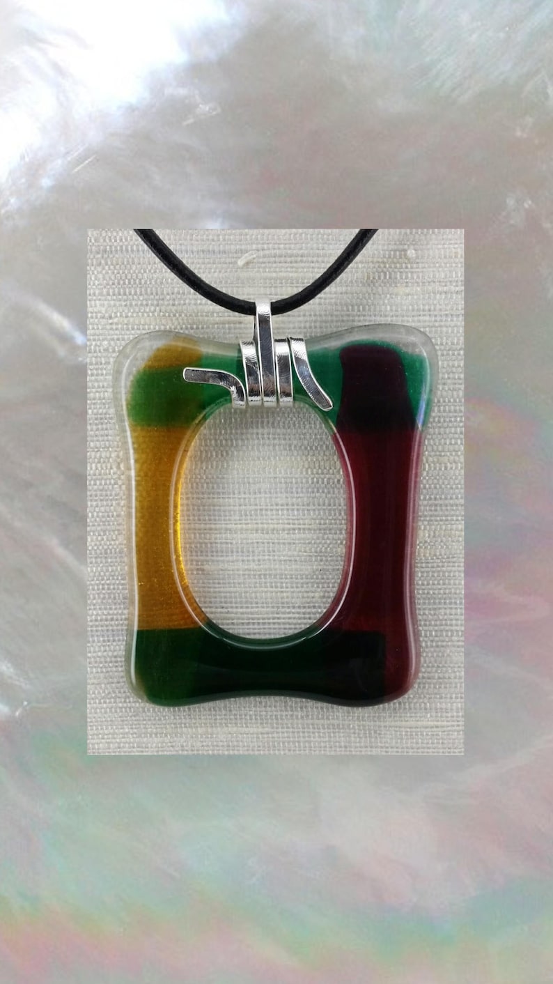 with Black Leather Cord Art Glass Neckless \u2013 Handmade \u2013 Gold Green Red