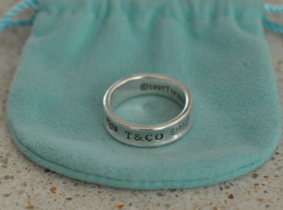 Vintage Tiffany & Co. Sterling Silver Ring Atlas Size 7,8 US 1997