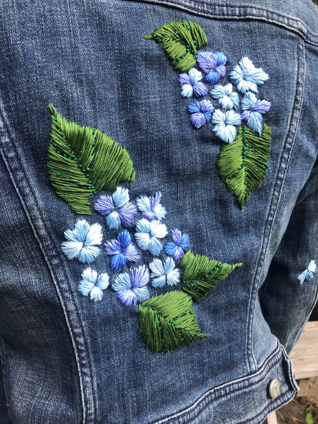 ジャケット・アウター MEDI VINTAGE FLOWER EMBROIDERY SHIRT Ameri（アメリ）の「MEDI VINTAGE FLOWER EMBROIDERY SHIRT
