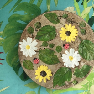 9 in. Solid concrete stepping stone/ garden stone