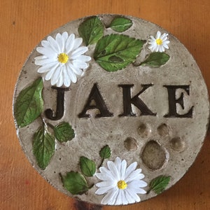 9 in. Pet memorial stepping stone/ pet marker/ garden stone