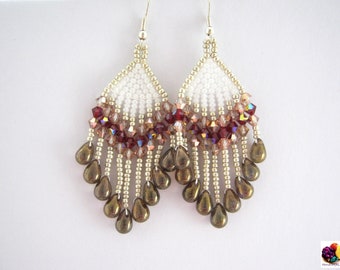 beadweave bohemian style beautiful feather like earring with vibrant color