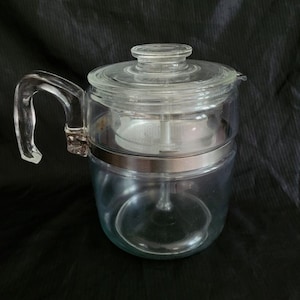 Pyrex Glass Percolator 6 Cup Capacity 7756-B Complete with Heat Spreader  Retro!