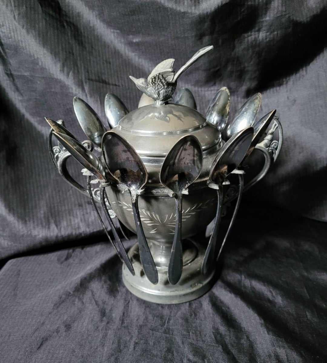 Antique New Amsterdam Silver Company Quadruple Plate Bird Finial