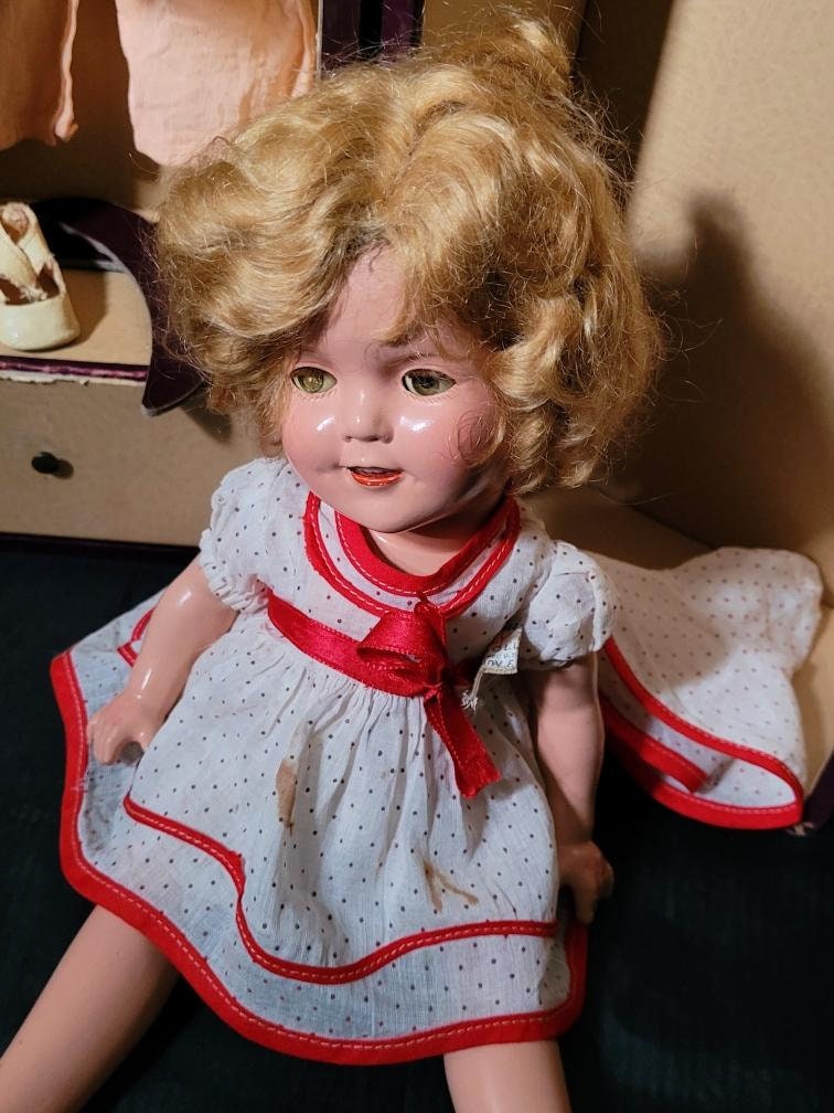 ビンテージ、シャーリー・テンプル人形 販売済み ポルカドットのドレス