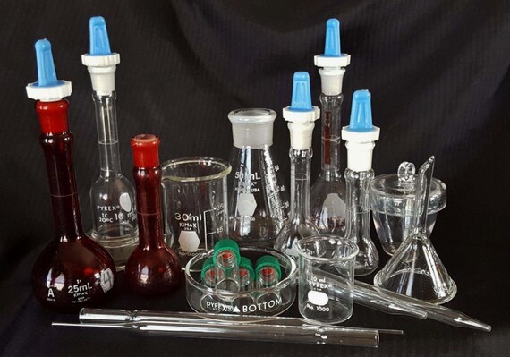 mini chemistry set