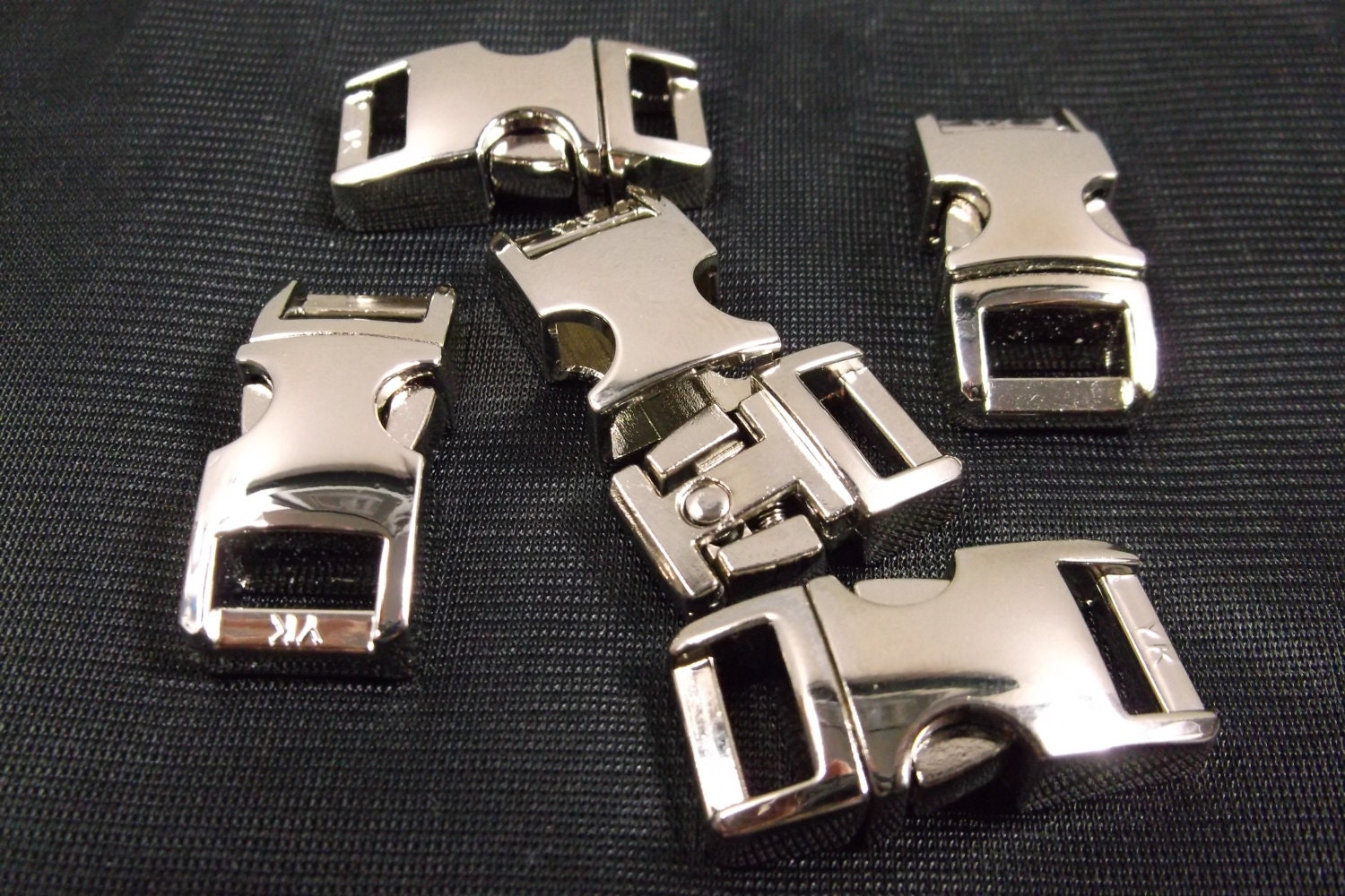 3/8” Metal Side Release Buckle Curved Top Clasp Paracord Bracelet Survival  - Etsy, image size:1500x1000