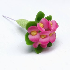 Flor en miniatura, Flor en miniatura DIY, Flor para casa de muñecas, Jardín en miniatura, Arcilla para flores para casa de muñecas, Flor, Mini flor, Cuervo de espinas