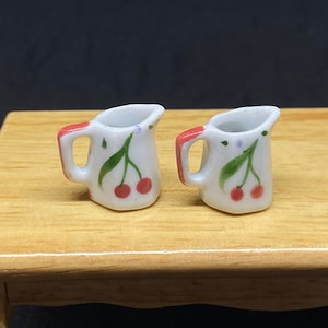 2pcs.Miniature Pitcher,Miniature Empty Pitchers,Dollhouse Pitcher,Miniature Water Pitcher,Miniature Vase,Pitchers