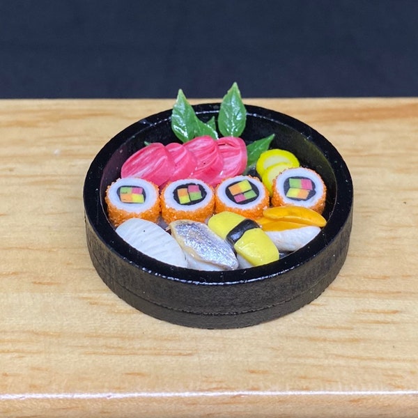 Miniature Japanese Sushi,Miniature Sushi Set,Miniature Japanese food,Sushi box set,Dollhouse Japanese food,Dollhouse,Miniature food